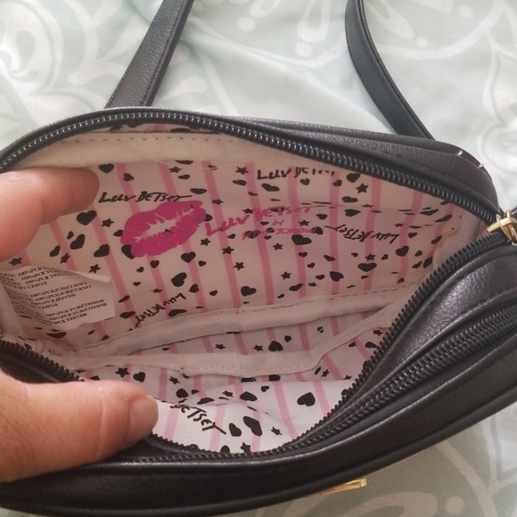 Betsey Johnson handbag - Picture 4 of 8